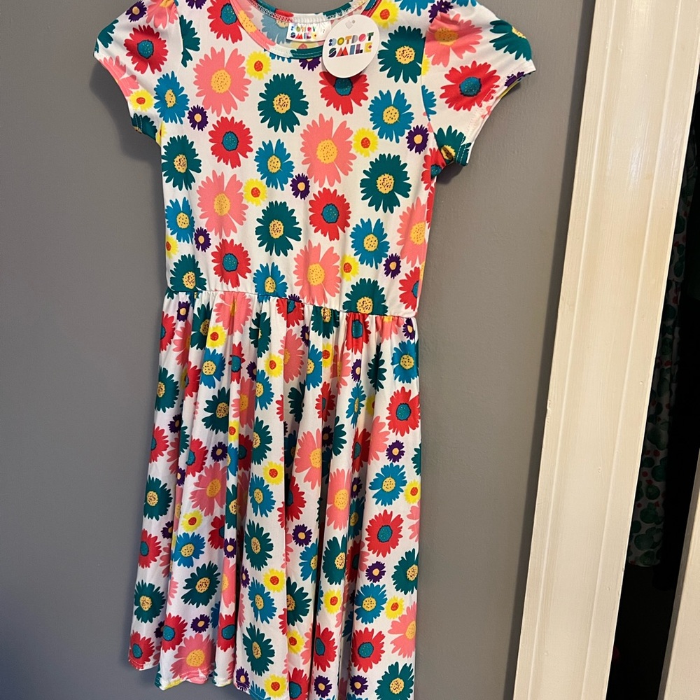 Dot dot smile dress